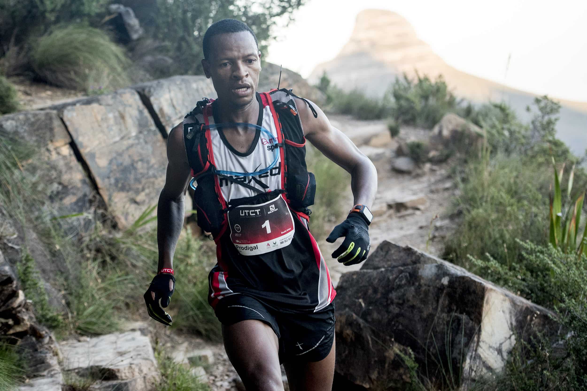 Hej hej Simuler forudsætning Athletes To Watch At This Year's Ultra-Trail Cape Town - Runner's World