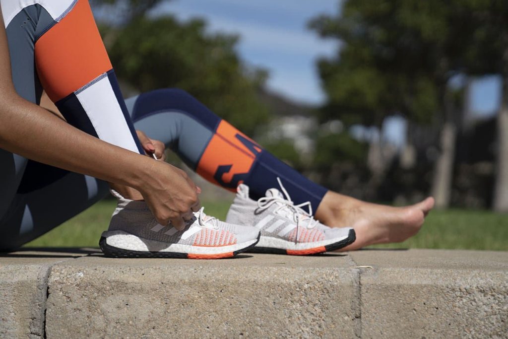 running shoes ANKLE PAIN under-pronation